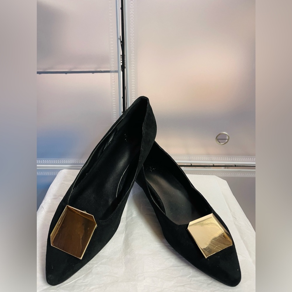 Korea Made Black Flat